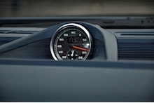 Porsche Panamera Turbo Rear Screens + PDCC + Huge Specification - Thumb 12
