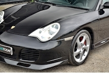 Porsche 911 Carrera 4S Manual Factory Aerokit + Sports Exhaust + Xenons + BOSE - Thumb 27