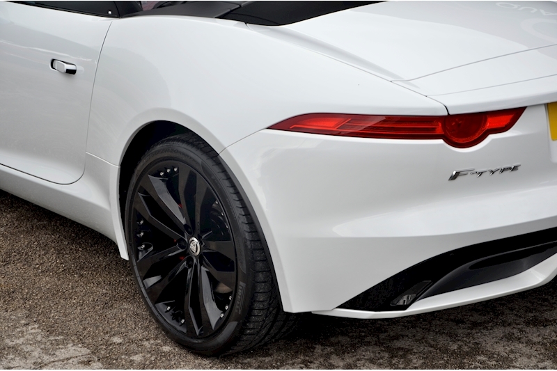 Jaguar F-Type S Full Jaguar Dealer History + High Spec + Exceptional Condition Image 22