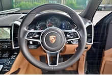 Porsche Cayenne D Cayenne D 3 5dr SUV Automatic Diesel - Thumb 20