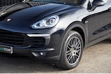 Porsche Cayenne D Cayenne D 3 5dr SUV Automatic Diesel - Thumb 32