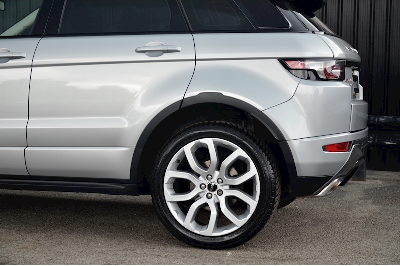 Land Rover Range Rover Evoque SD4 Dynamic Lux 1 Former Keeper + FSH + Timing Belt Change by LR + Pano Roof + High Spec Image 32