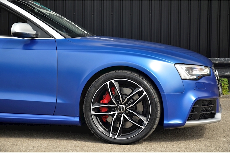 Audi RS5 Convertible  Limited Edition Performance Seats + AudI Exclusive + Carbon Engine Bay Image 16