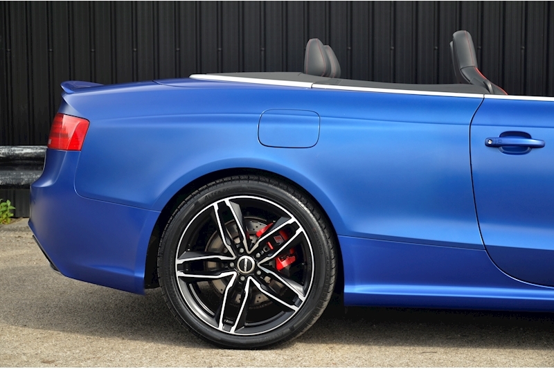 Audi RS5 Convertible  Limited Edition Performance Seats + AudI Exclusive + Carbon Engine Bay Image 15