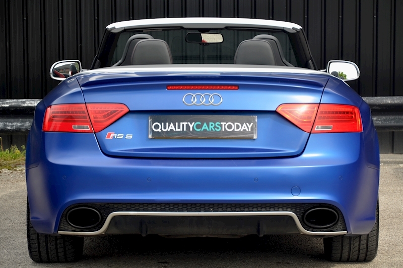 Audi RS5 Convertible  Limited Edition Performance Seats + AudI Exclusive + Carbon Engine Bay Image 4