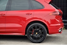 Porsche Cayenne D Full Porsche History + SportDesign Pack + Adaptive Sport Seats - Thumb 26