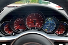 Porsche Cayenne D Full Porsche History + SportDesign Pack + Adaptive Sport Seats - Thumb 35