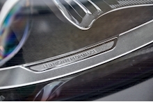 Mercedes-Benz C200 4Matic AMG Line Premium Plus Night Pack + Pano Roof + Burmester + Reverse Cam - Thumb 10