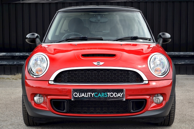 MINI Cooper SD 2.0 litre diesel (141 bhp) + 1 Lady Owner + Full Service History Image 3