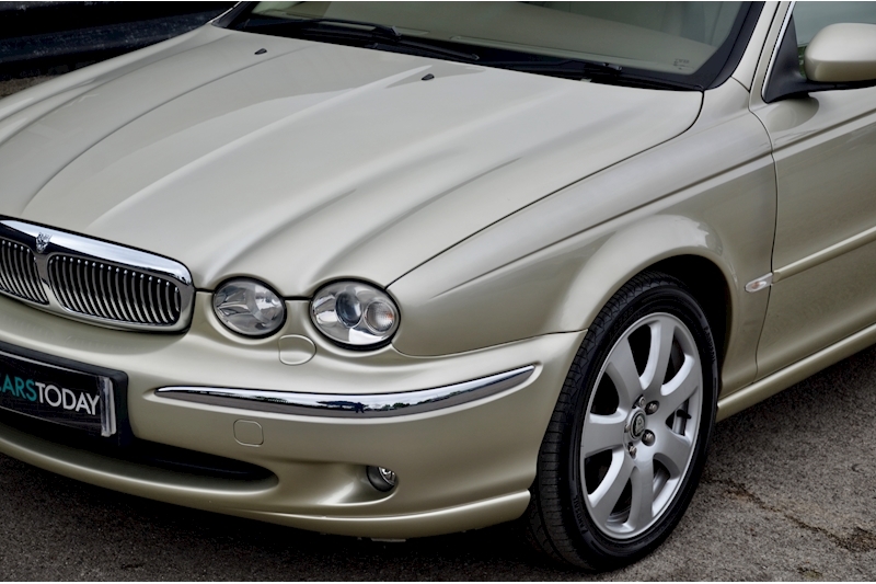 Jaguar X-Type 2.5 V6 SE AWD Automatic  + Rare Spec + Just Serviced by Jaguar Image 25