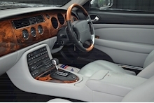 Jaguar XKR XKR 4.2 2dr Coupe Automatic Petrol - Thumb 8