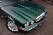 Jaguar XJ6 SE 3.0 V6 SE + Jaguar Racing Green + Previously Supplied by Ourselves - Thumb 16