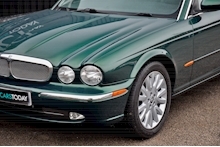 Jaguar XJ6 SE 3.0 V6 SE + Jaguar Racing Green + Previously Supplied by Ourselves - Thumb 17