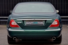 Jaguar XJ6 SE 3.0 V6 SE + Jaguar Racing Green + Previously Supplied by Ourselves - Thumb 4