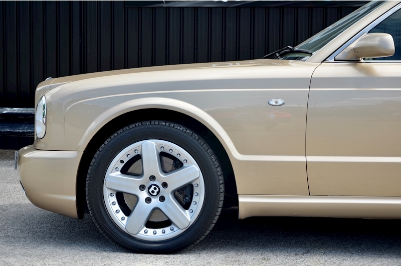 Bentley Arnage T Special Colour + Fully Documted History + Previously Supplied by Us Image 35