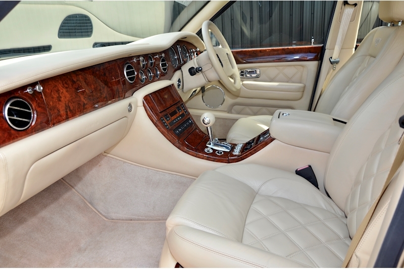 Bentley Arnage T Special Colour + Fully Documted History + Previously Supplied by Us Image 2