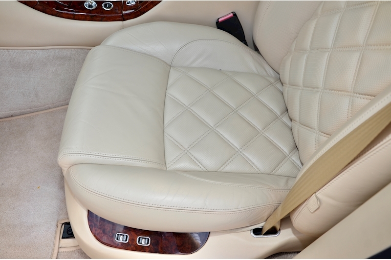 Bentley Arnage T Special Colour + Fully Documted History + Previously Supplied by Us Image 45