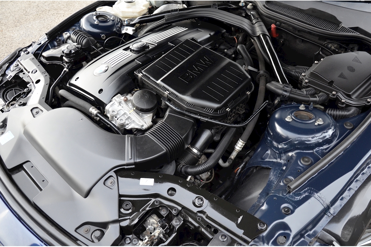 Used BMW Z4 sDrive35i Manual Z4 sDrive35i Manual (U2111) For Sale