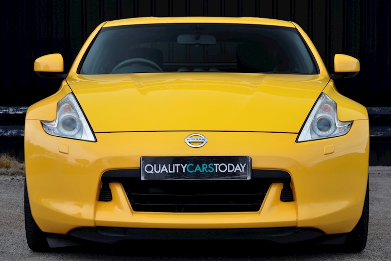 Nissan 370 Z Ultimate Yellow GT Automatic + Full Spec + Full Nissan Main Dealer History Image 3