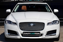 Jaguar XF Portfolio Panoramic Roof + Adaptive Cruise + 1 Driver from New + Full Jaguar Dealer History - Thumb 4