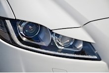 Jaguar XF Portfolio Panoramic Roof + Adaptive Cruise + 1 Driver from New + Full Jaguar Dealer History - Thumb 9