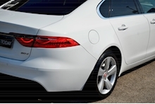 Jaguar XF Portfolio Panoramic Roof + Adaptive Cruise + 1 Driver from New + Full Jaguar Dealer History - Thumb 17