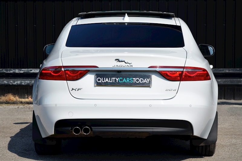 Jaguar XF Portfolio Panoramic Roof + Adaptive Cruise + 1 Driver from New + Full Jaguar Dealer History Image 5