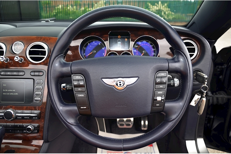 Bentley Continental GTC W12 Dark Sapphire + Nautic Hide + Massage Seats Image 19