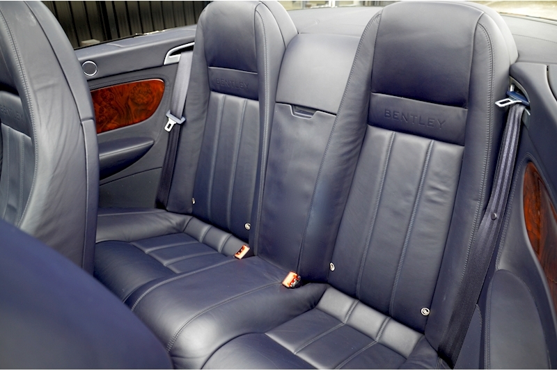 Bentley Continental GTC W12 Dark Sapphire + Nautic Hide + Massage Seats Image 36