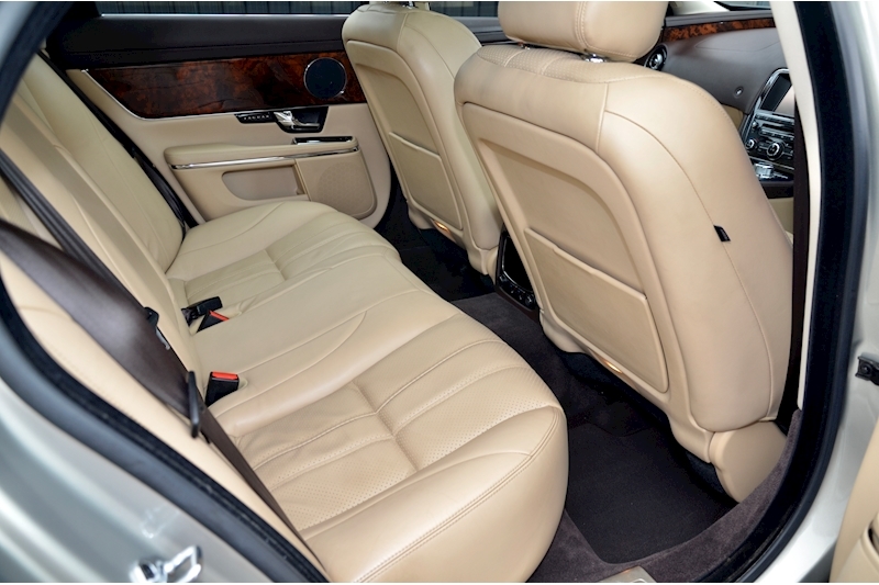 Jaguar XJ Premium Luxury Rare Cashmere Metallic + 2 Former Keepers + Fully Documented History Image 19