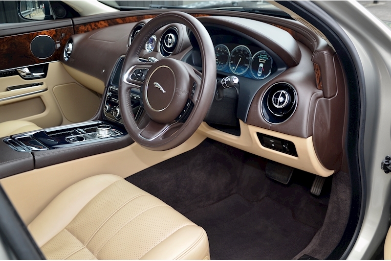 Jaguar XJ Premium Luxury Rare Cashmere Metallic + 2 Former Keepers + Fully Documented History Image 6