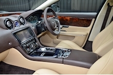 Jaguar XJ Premium Luxury Rare Cashmere Metallic + 2 Former Keepers + Fully Documented History - Thumb 10