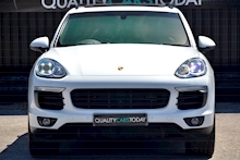 Porsche Cayenne Panoramic Roof + Air Suspension + Over £15k in Cost Options - Thumb 3