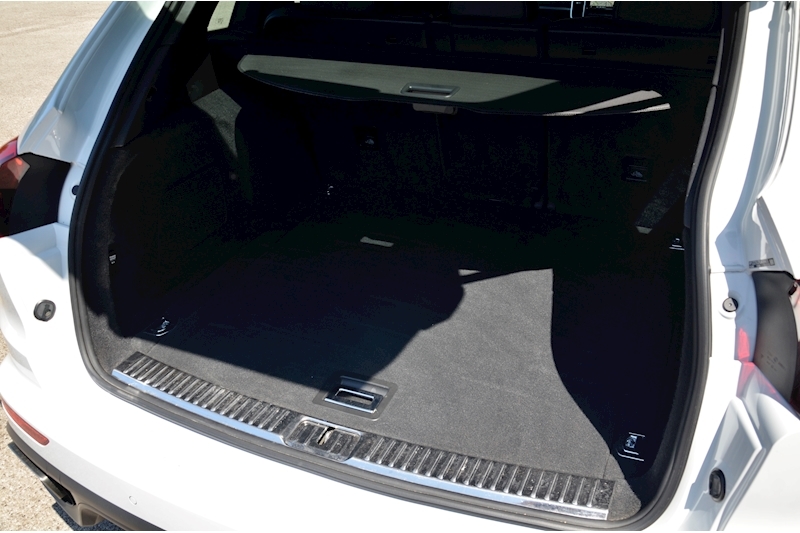 Porsche Cayenne Panoramic Roof + Air Suspension + Over £15k in Cost Options Image 35