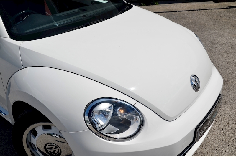 Volkswagen Beetle 1.2 TSI Design DSG 1 Former Keeper + Full Service History + DSG Automatic Image 12