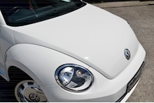 Volkswagen Beetle 1.2 TSI Design DSG 1 Former Keeper + Full Service History + DSG Automatic - Thumb 12