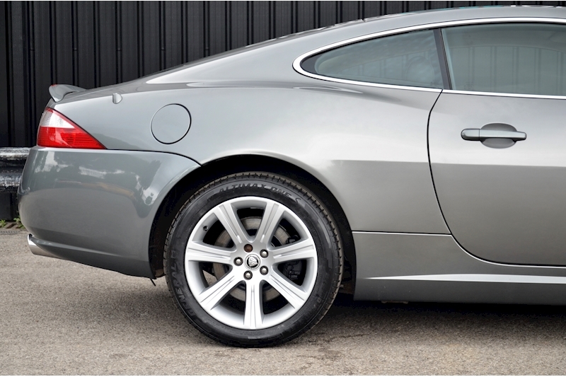 Jaguar XK 4.2 V8 Coupe Full Service History + Just Serviced by Jaguar Image 13