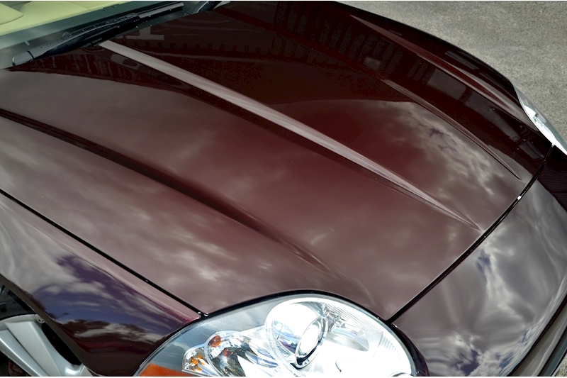 Jaguar XK Portfolio Rare Spec + 2 Former Keepers + Full Service History Image 7