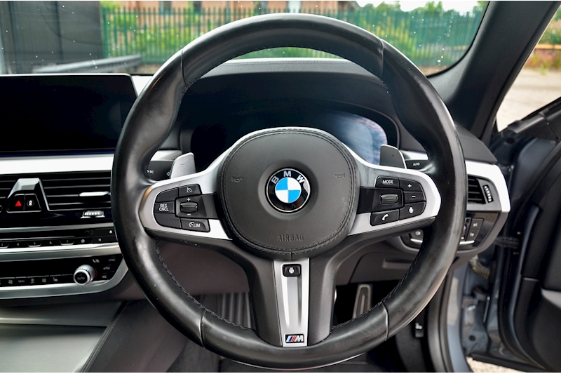 BMW 530e M Sport Over £10k Cost Options + Heads Up + Pro Nav etc Image 30