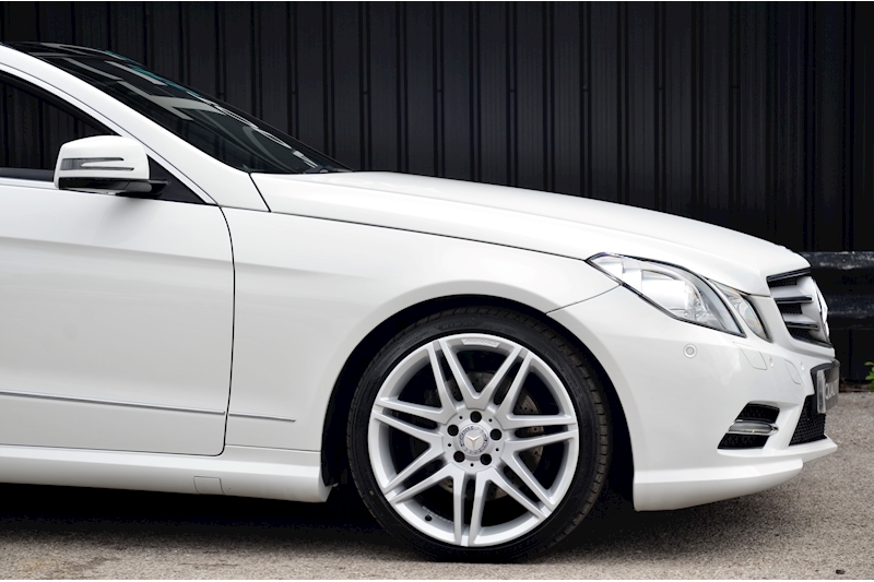 Mercedes-Benz E350 CDI Sport Convertible Air Scarf + Heated Seats + COMAND + AMG Sports Pack Image 13