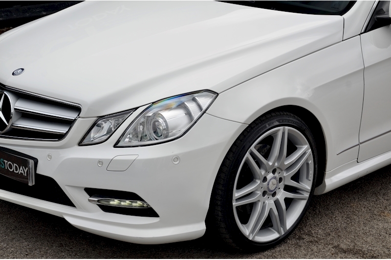 Mercedes-Benz E350 CDI Sport Convertible Air Scarf + Heated Seats + COMAND + AMG Sports Pack Image 28