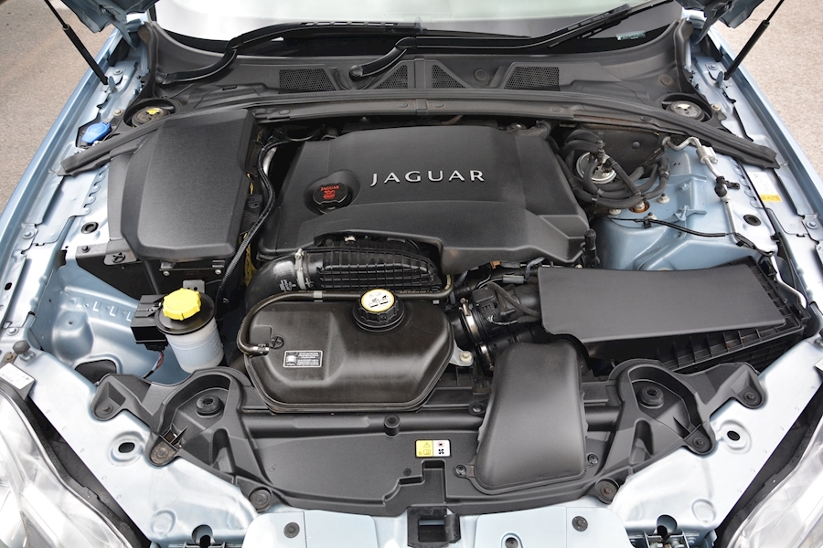 Jaguar Xf Xf V6 Premium Luxury 3.0 4dr Saloon Automatic Diesel Image 49