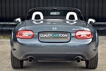 Mazda MX-5 Sport Tech Roadster + Heated Leather + LSD + BOSE - Thumb 4