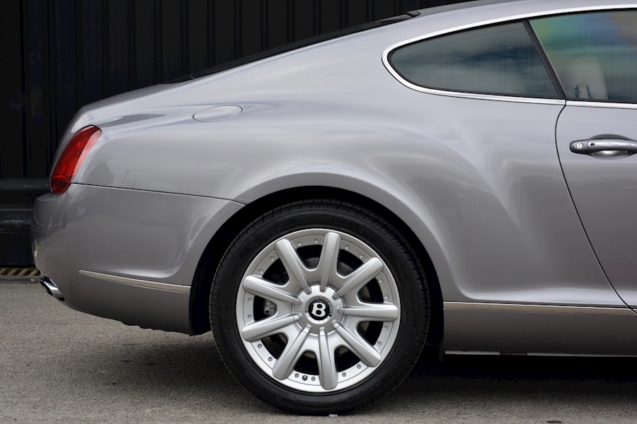 Bentley Continental GT 6.0 W12 Continental GT 6.0 Image 10