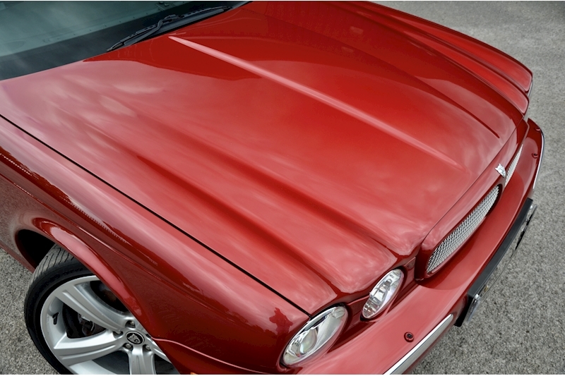 Jaguar XJR 4.2 V8 Supercharged X350 + Radiance Red + Sunroof Image 9