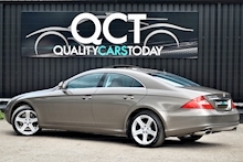 Mercedes-Benz CLS 500 Huge Rare Spec + Nappa + Sunroof + Harmon Kardon + Keyless Go - Thumb 9