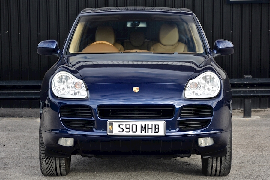 Porsche Cayenne 3.2 V6 Full Service History + Previously Supplied by Ourselves Image 2