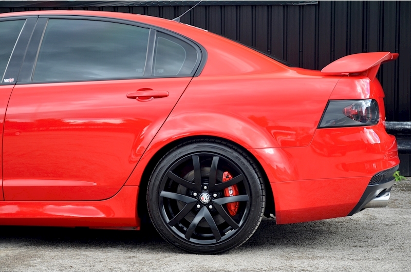 Vauxhall VXR8 Manual 6.0 LS2 V8 + Walkinshaw Upgrade Image 18