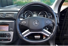 Mercedes-Benz R350 L 4Matic AMG Sports Pack + Panoramic Roof + Very Rare - Thumb 18