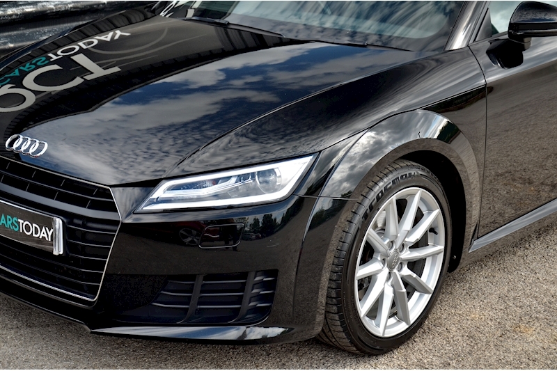 Audi TT 2.0 TDI Ultra Sport 1 Former Keeper + Mythos Black + Virtual Dash Image 20